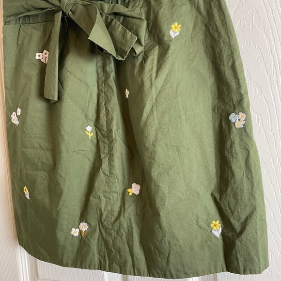 J.Crew Olive Green Women's Skirt with Floral Embroidery size 0 - Picture 6 of 8